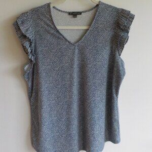 Adrianna Papell Blouse - Large - Grey White - V Neck - Sleeveless Ruffle  (457)